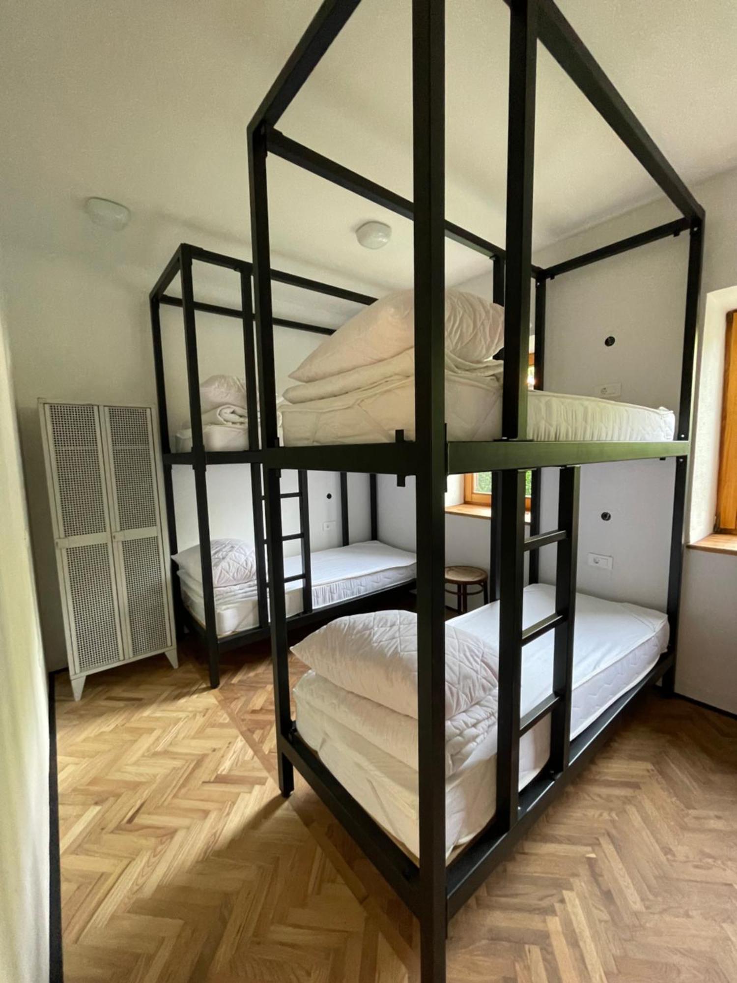 2Nd Station Hostel 布莱德 外观 照片