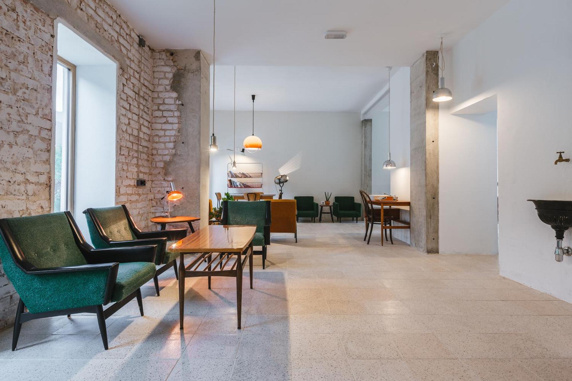 2Nd Station Hostel 布莱德 外观 照片